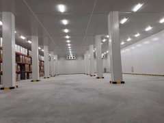 大型物流冷庫建造怎么選擇設(shè)備？